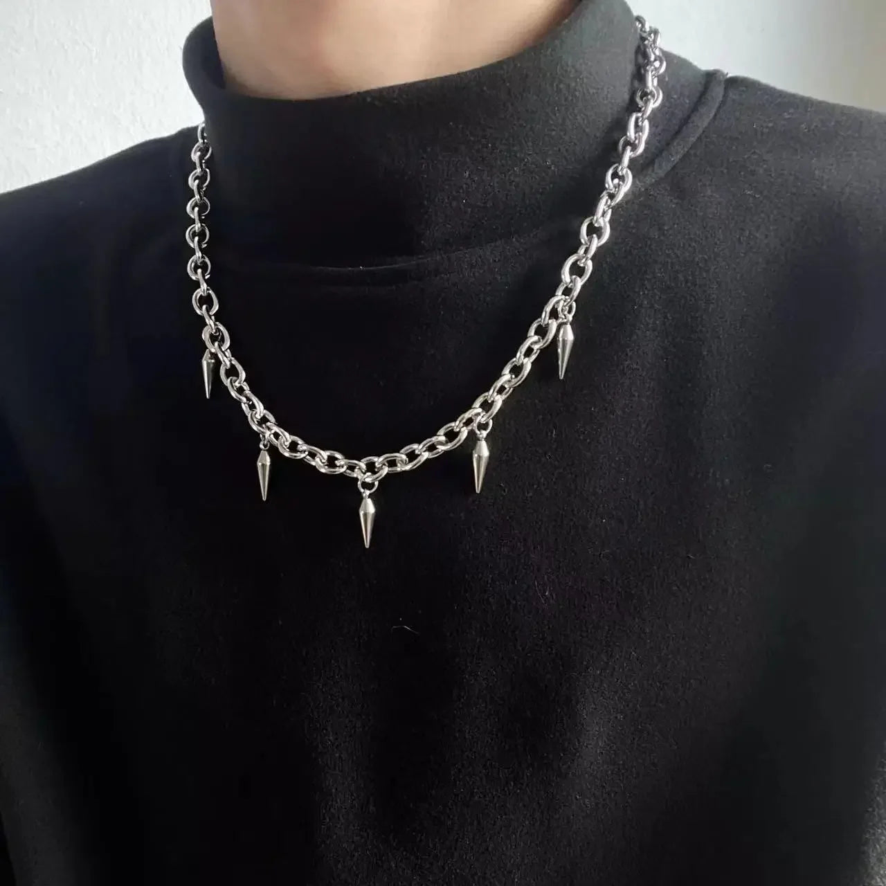 Punk Hip Hop Metal Rivet Pointed Choker